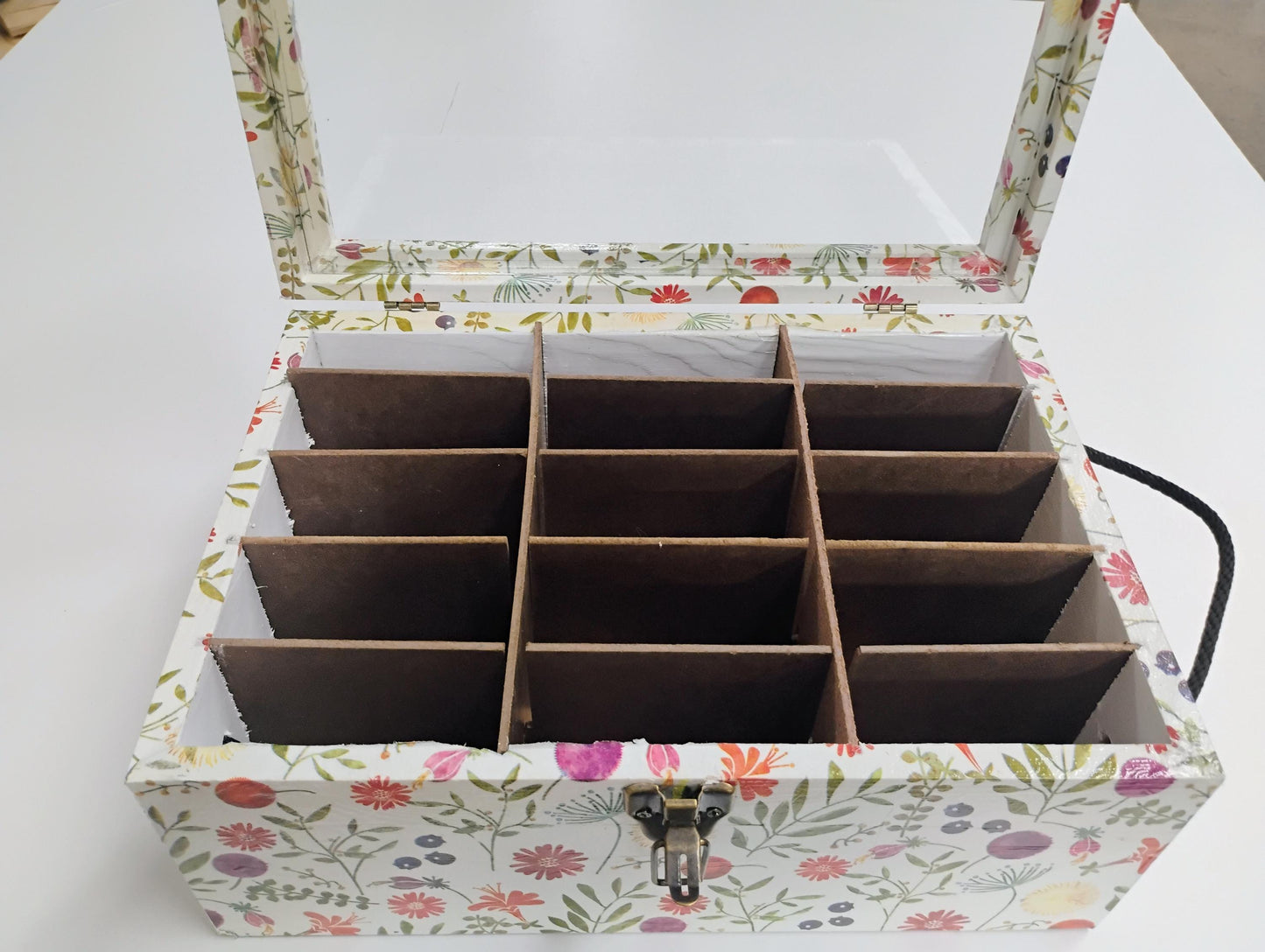 Seed Box "Oshia"