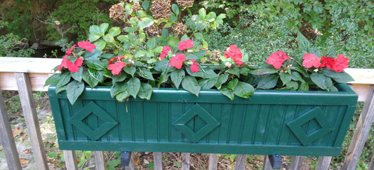 Window box, wood diamond pattern