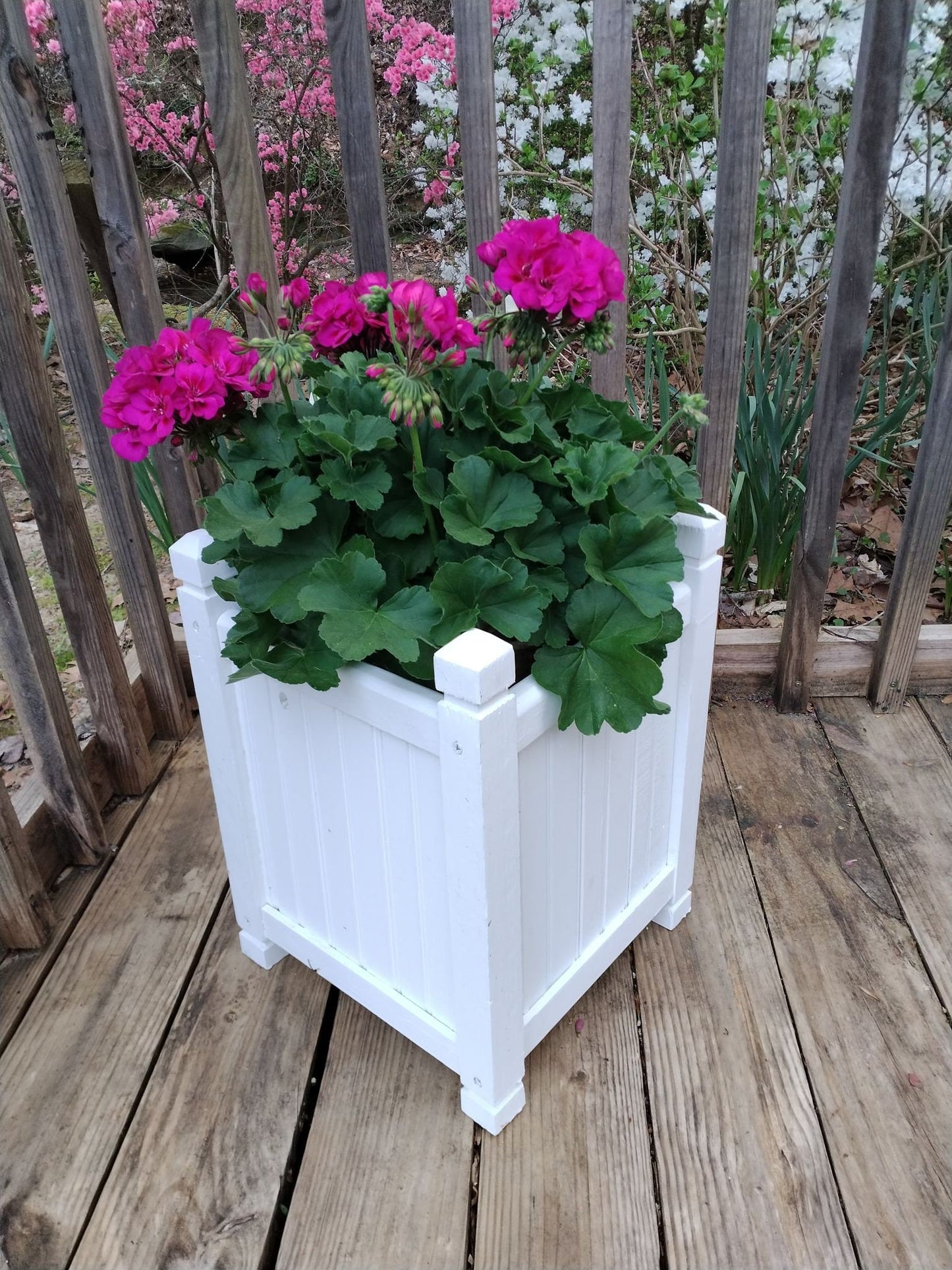 Planter 14 X 14 X 18"   Cambridge Planter