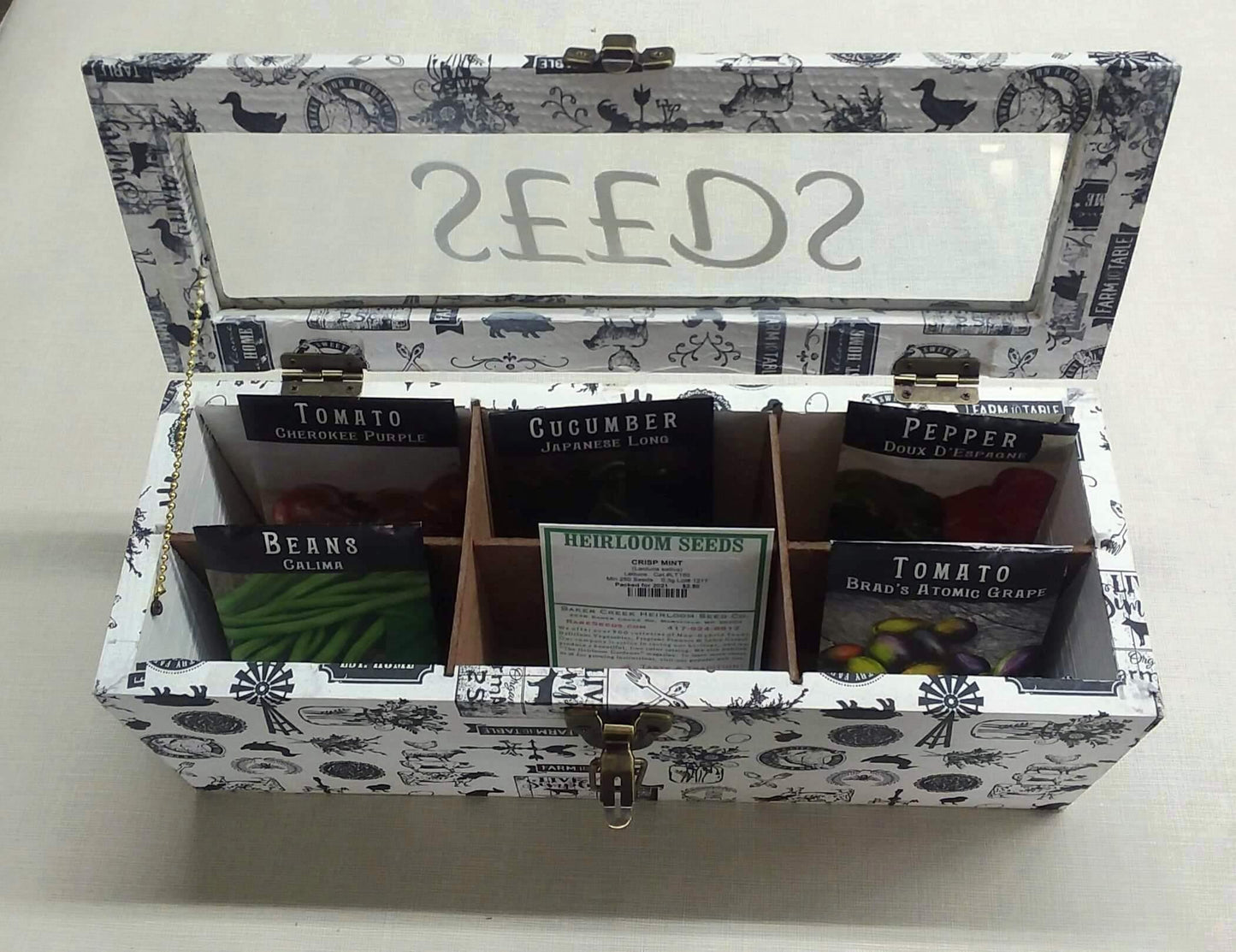 Seed Box "Winston" Small