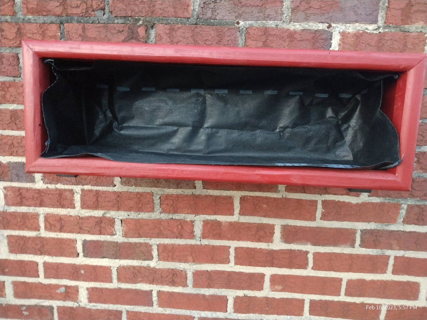 Window box, wood diamond pattern