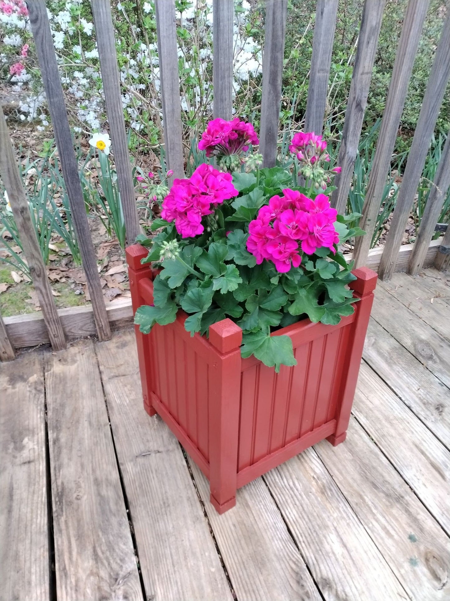 Planter 14 X 14 X 18"   Cambridge Planter