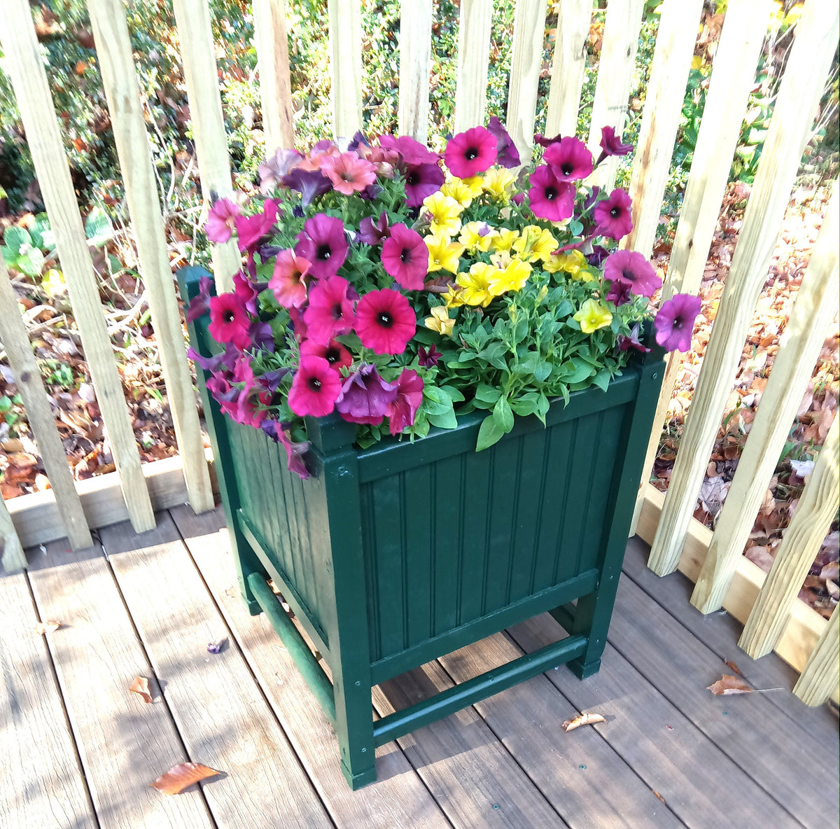 Wood Planter 18 X 18" X 24" Bottom Cambridge