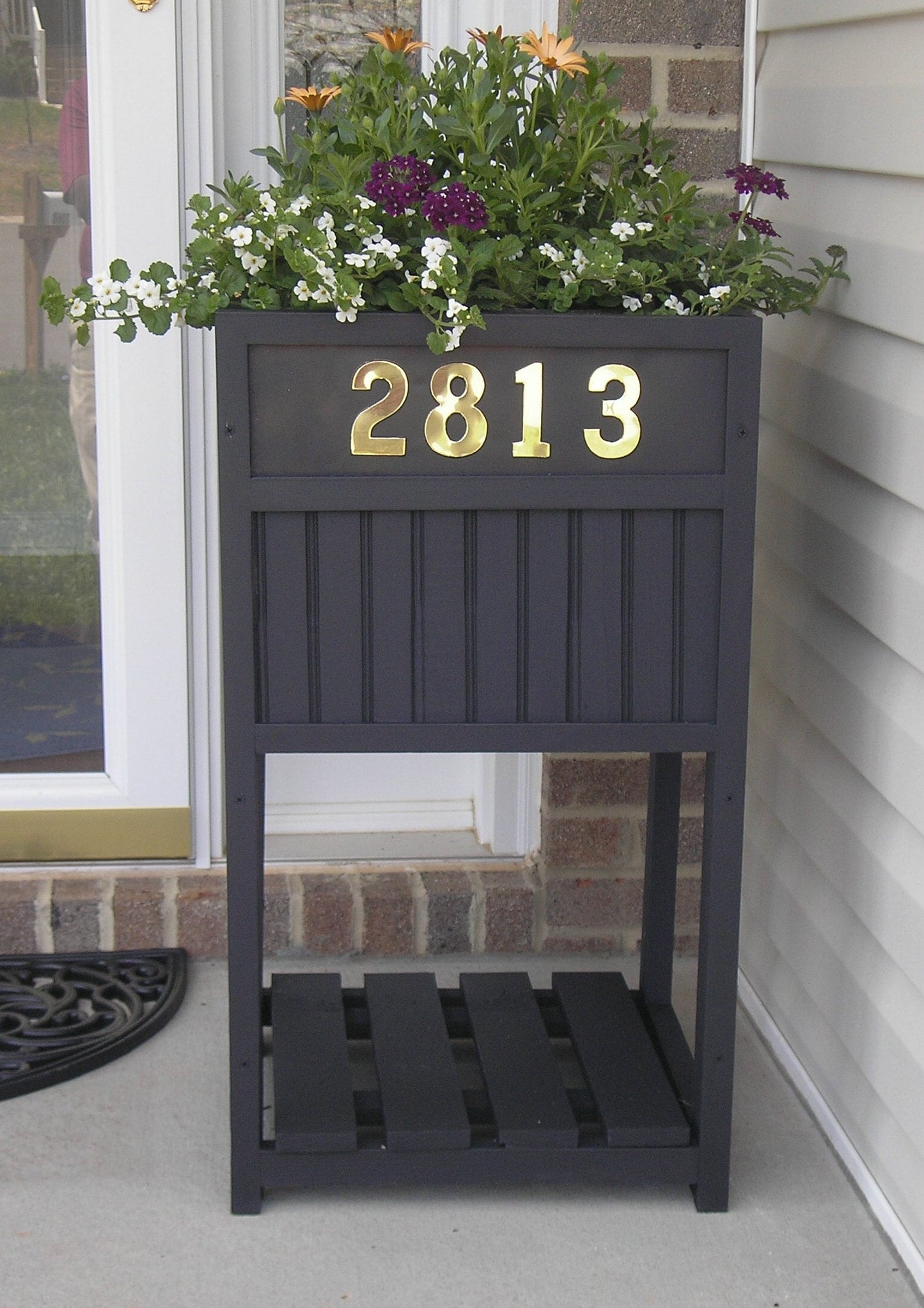 Planter 30" Personalized Shelf Planter