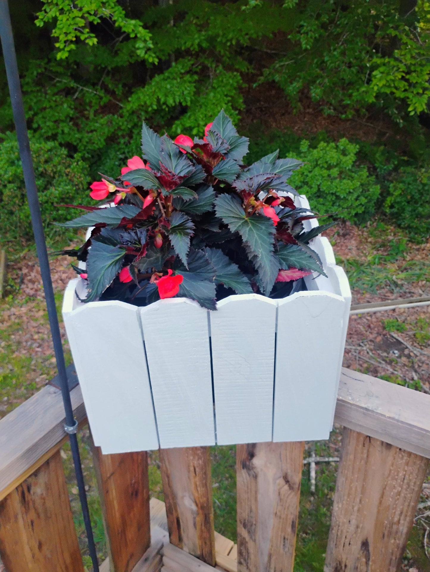 Planter wood 13" Dog Ear picket, tabletop or hang, recycled wood