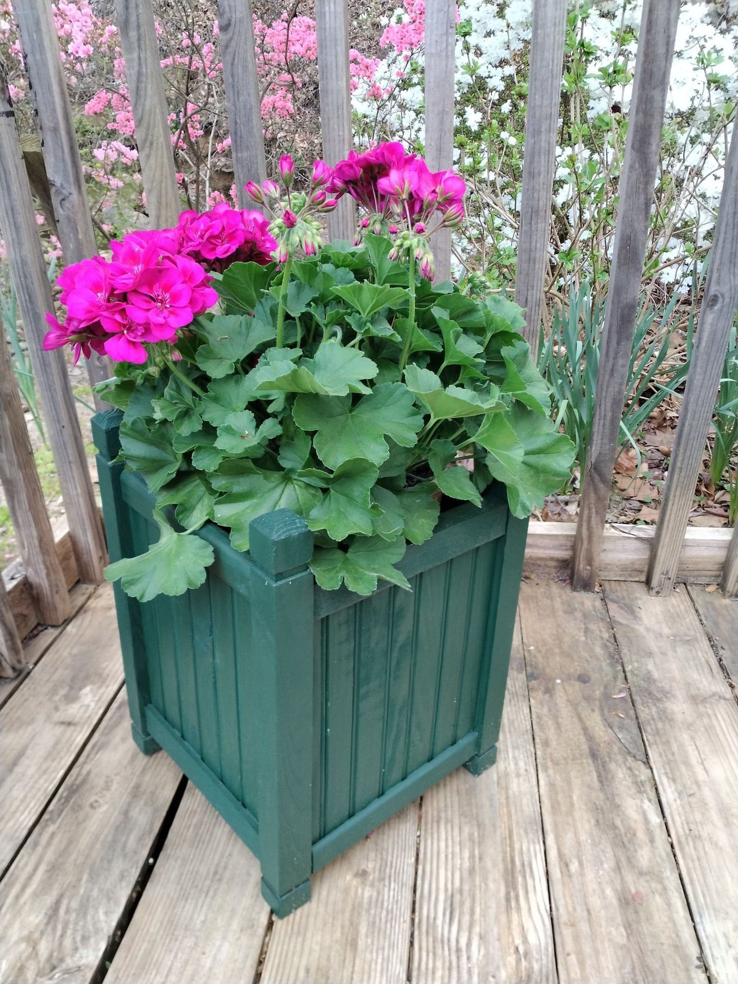 Planter 14 X 14 X 18"   Cambridge Planter